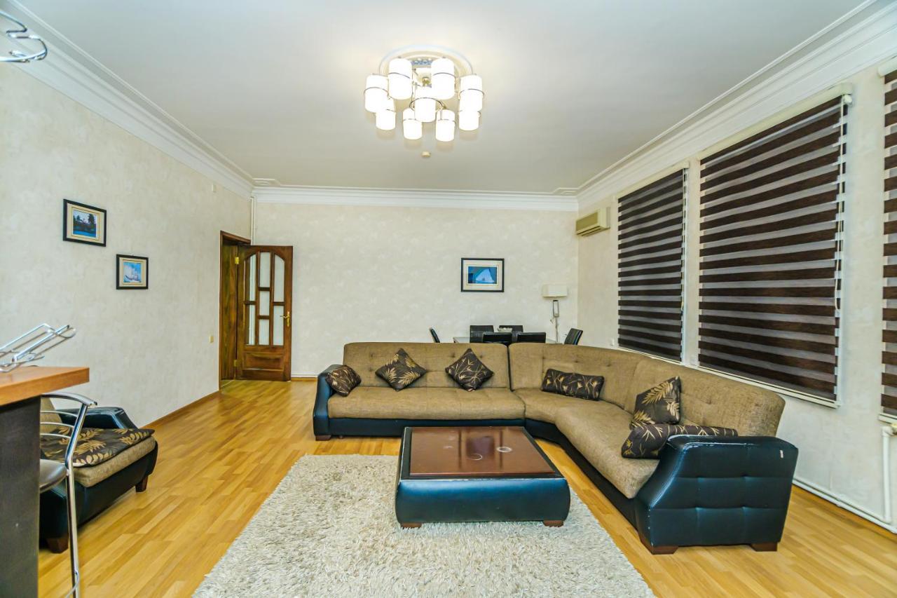 באקו Modern Apartment מראה חיצוני תמונה