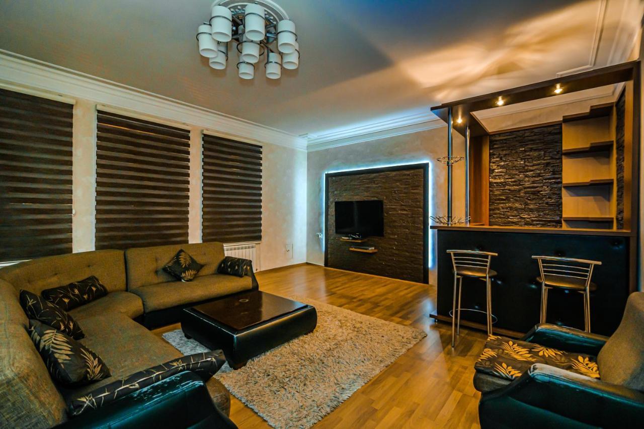 באקו Modern Apartment מראה חיצוני תמונה